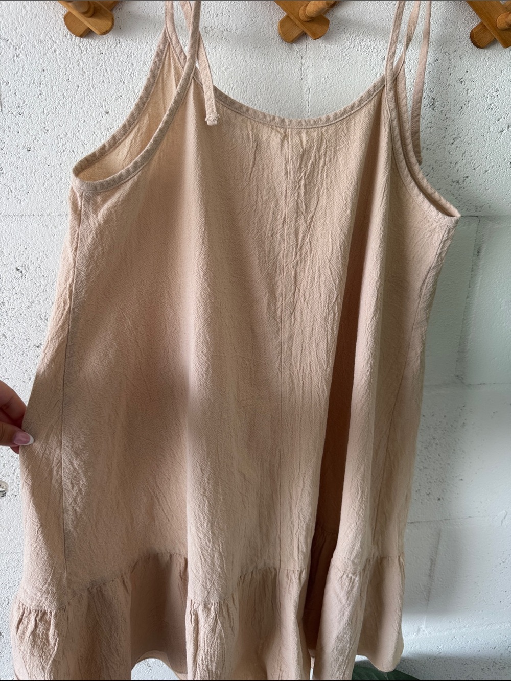 Tan linen Ruffle-Hem Summer Beach Dress - Picture 4 of 4